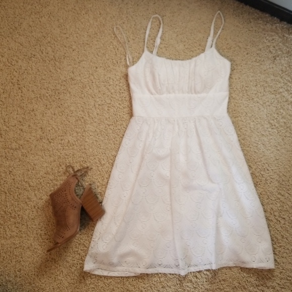 White Summer Dress - Picture 1 of 4